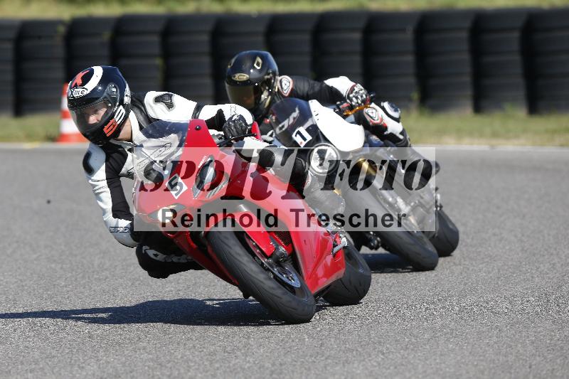 /Archiv-2025/49 26.08.2025 Cornu Master School ADR/blau-bleu/5